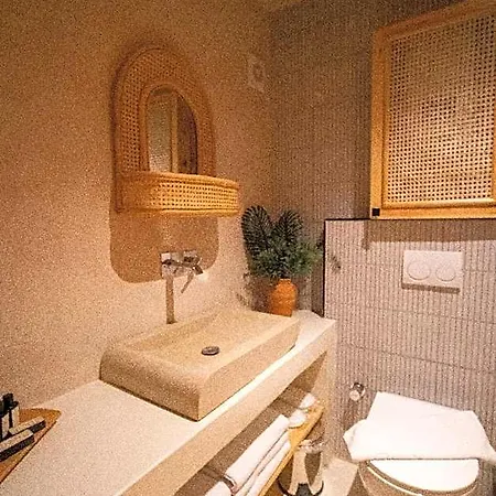 Noi Bodrum 검벳