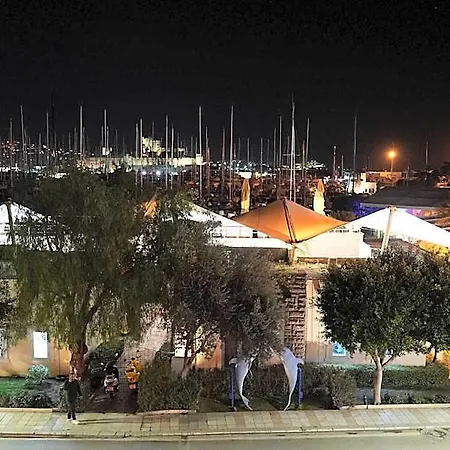 호텔 Noi Bodrum 4*