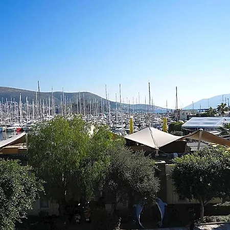 Noi Bodrum 검벳